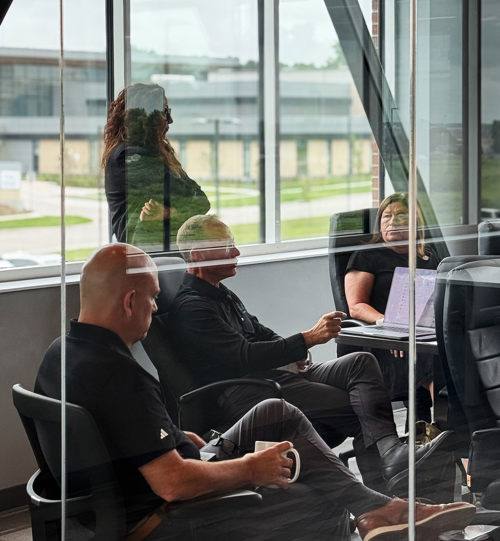 Business team using ALLO business services