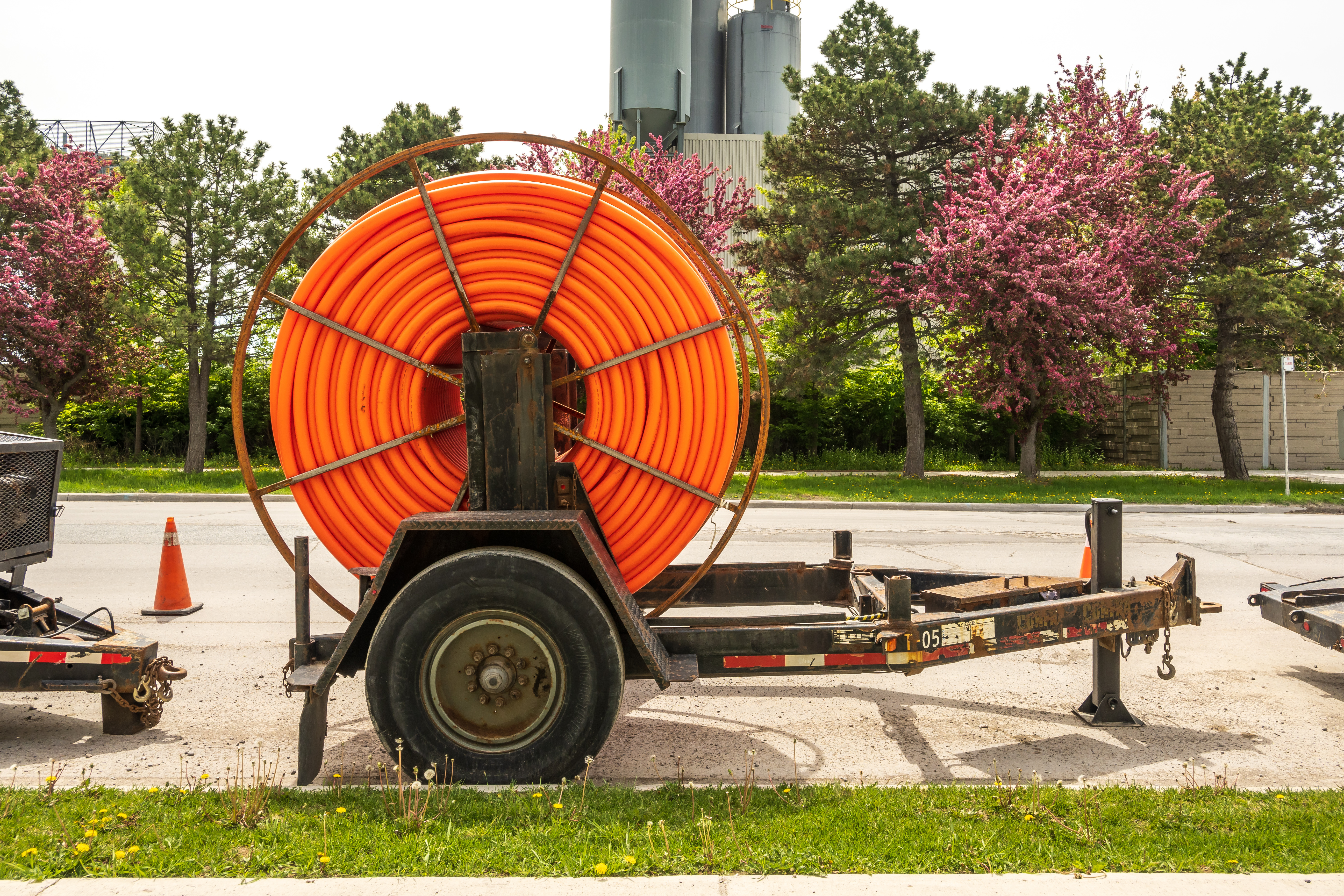 Fiber construction crew at work
