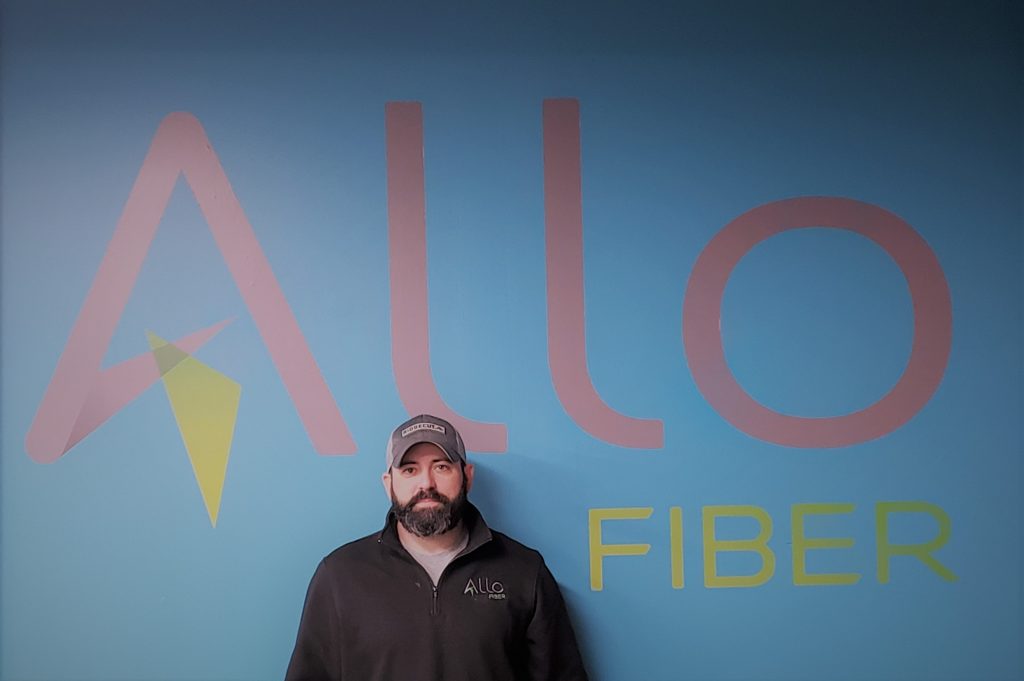 ALLO Fiber image of Tony